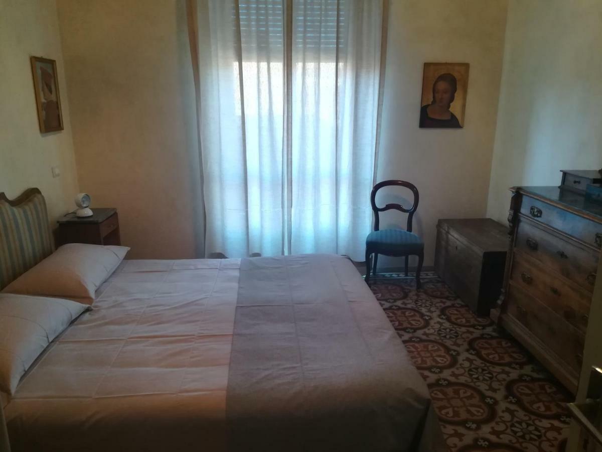 Appartamento La Mascarella Alba  Esterno foto